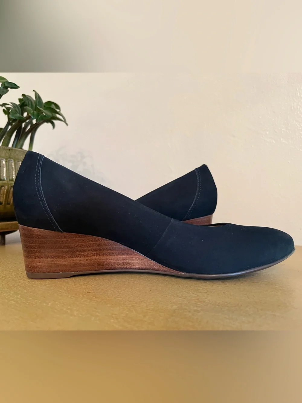Marc Joseph New York Black Suede Leather Prospect Wedges, 8